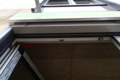 Store, vue de l'inférieur