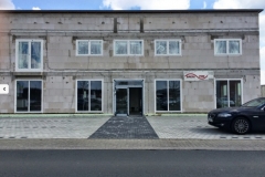 Chantier avec les fenetres Schuco, en face